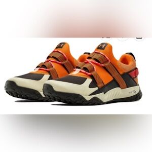 Under Armour Valsetz Trek NM 'Orange Black White' 3023229-801 size 12
